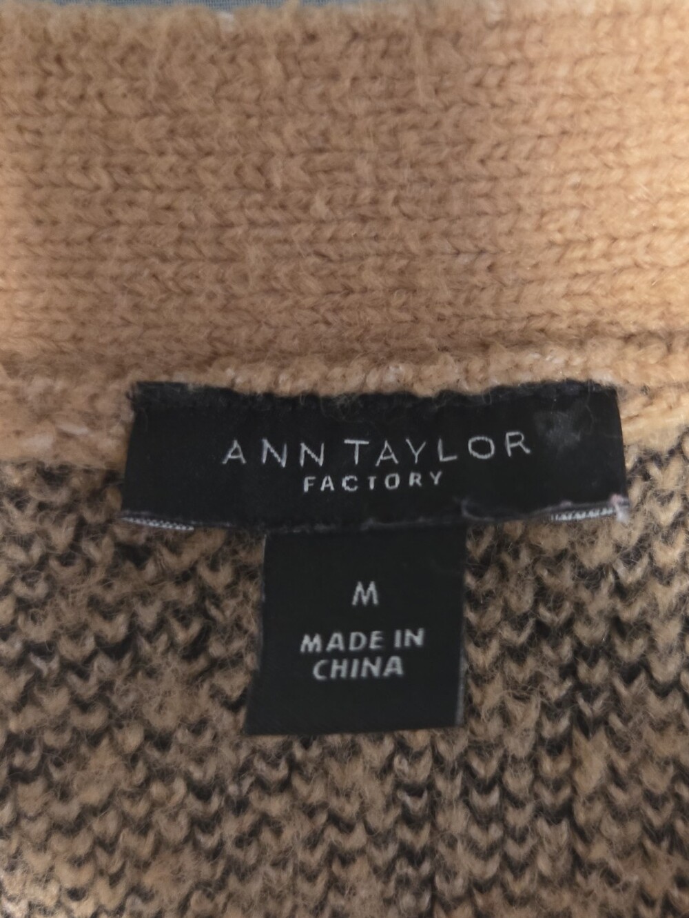 Ann Taylor Camel Plaid Button Front Cardigan - Picture 4 of 7